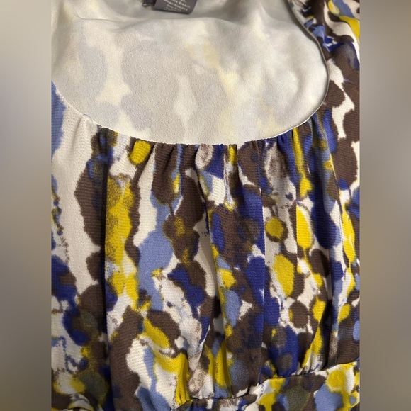 Ann Taylor Multicolor Abstract Short Sleeve Top, Size Small - Picture 4 of 9